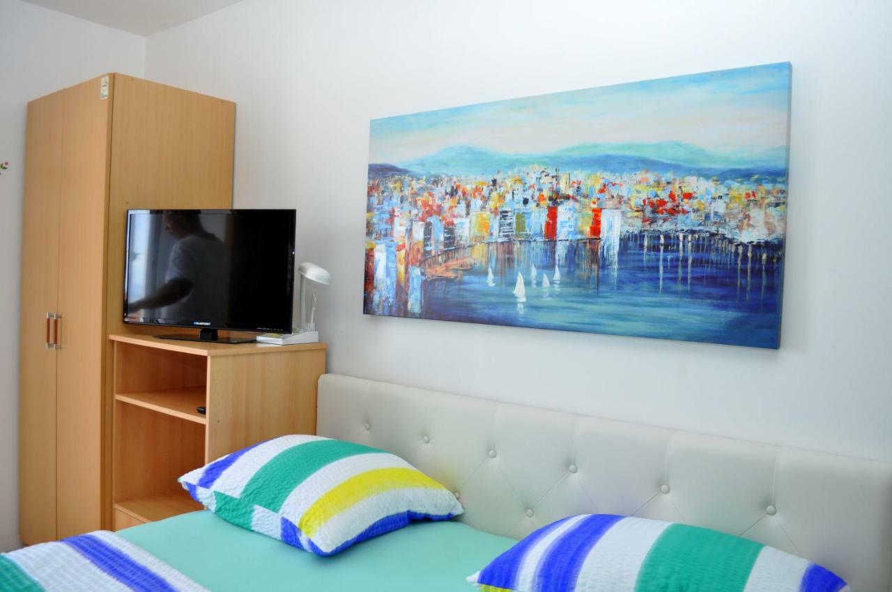 Apartments Ivica Makarska Esterno foto