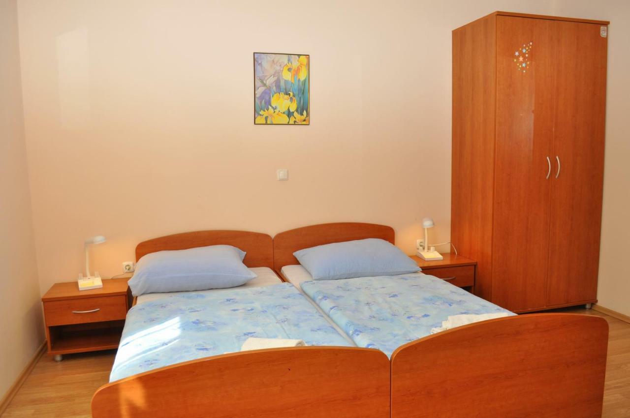 Apartments Ivica Makarska Esterno foto