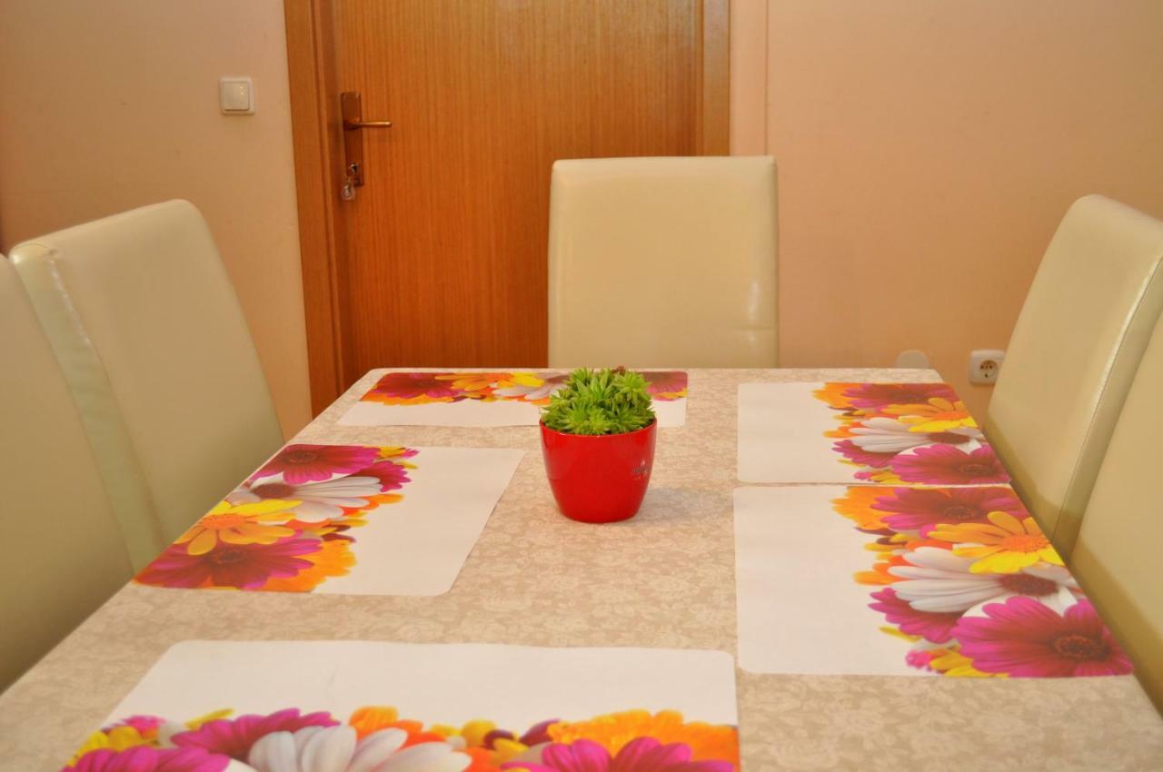 Apartments Ivica Makarska Esterno foto