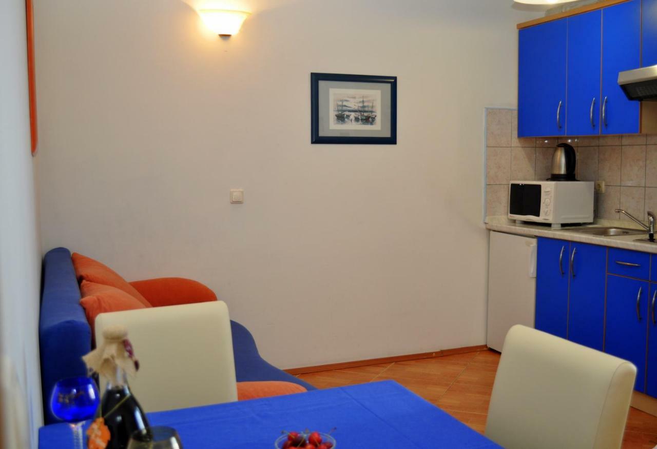 Apartments Ivica Makarska Esterno foto